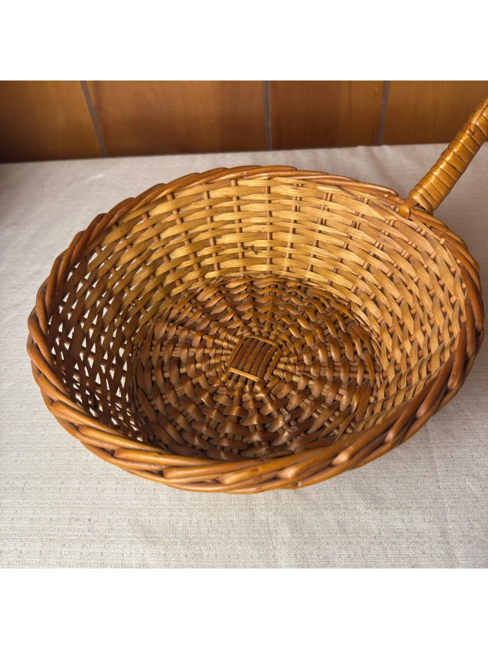 Vintage Wicker Serving Basket With Long Handle Round Handwoven Farmhouse Decor